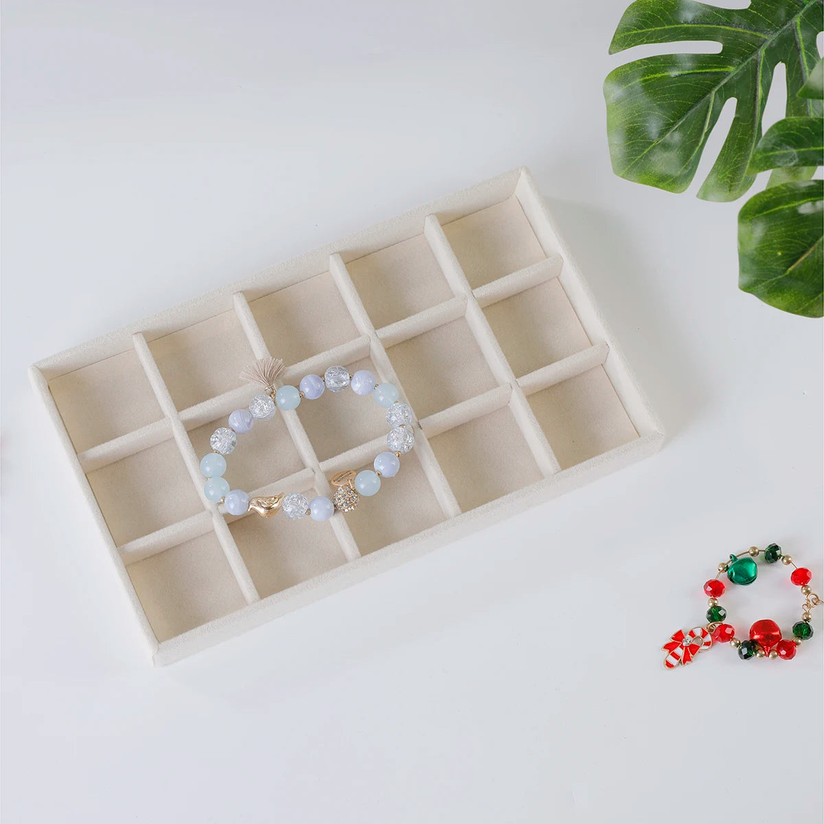1PC, Flocking Jewelry Box